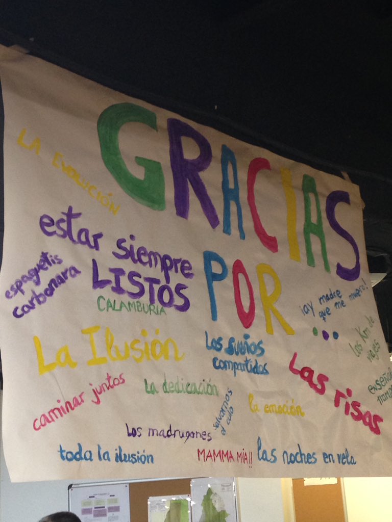 AleaRoque's tweet photo. 3años #ConstruyendoJunt@s dejando huella #Gracias a vosotr@s  x la confianza y por la fiesta sorpresa! @scoutsmadrid https://t.co/OPBJdx78Wg
