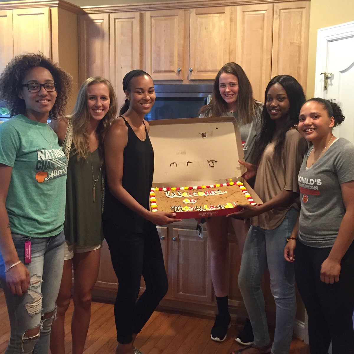 TerpsWBB's tweet photo. They're heeeeerrre! Welcome party for the amazing class 2020! #TerpFam #MarylandPride https://t.co/sBCybSMF5B