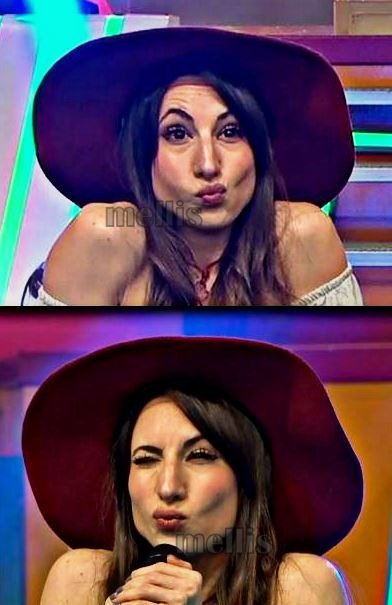 mellis_101's tweet photo. @magdalenabravi Infaltable las capturas  de tus caritas jajaja <3 https://t.co/mZ87cbVcID