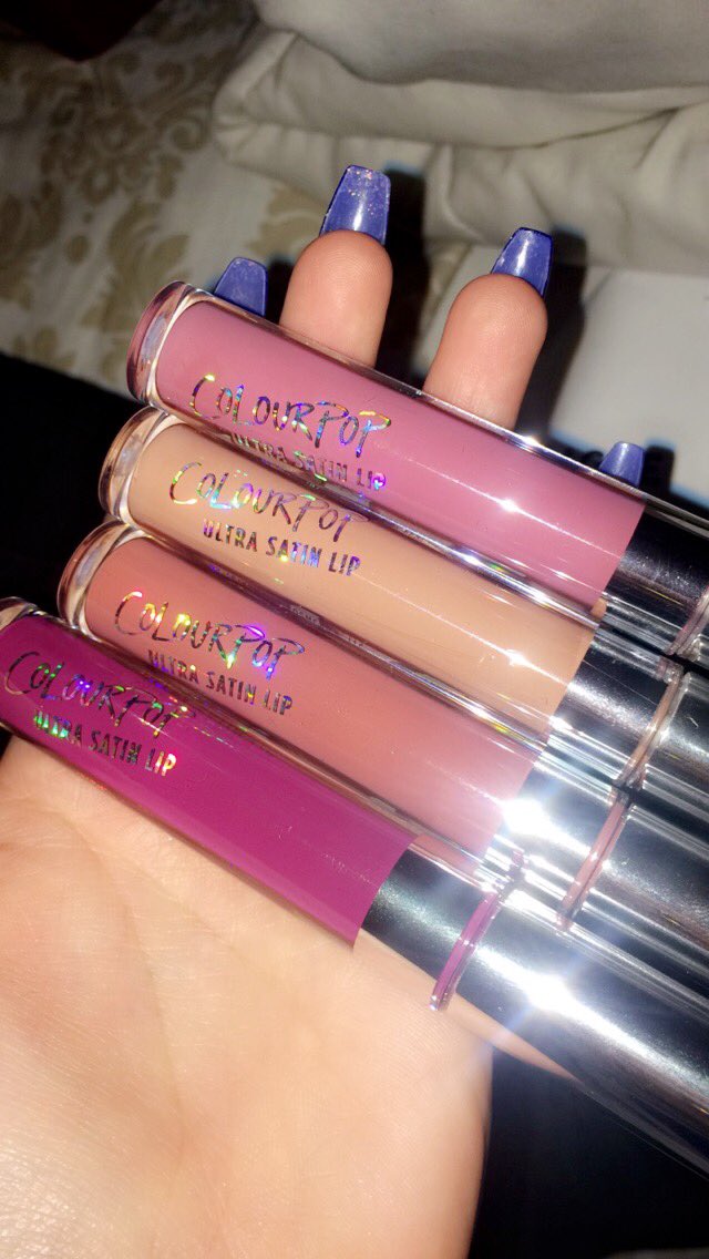 bc_makeup tweet picture