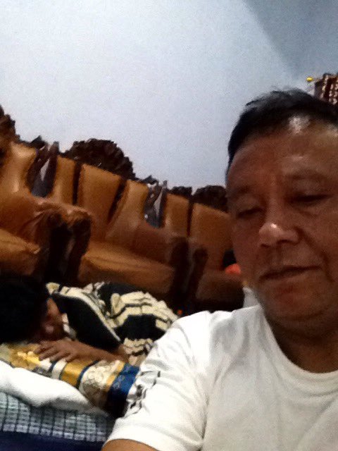 tn_gordon's tweet photo. Lagi menikmati pagi hari bersama mantan kekasih ! https://t.co/htXMDfvySN
