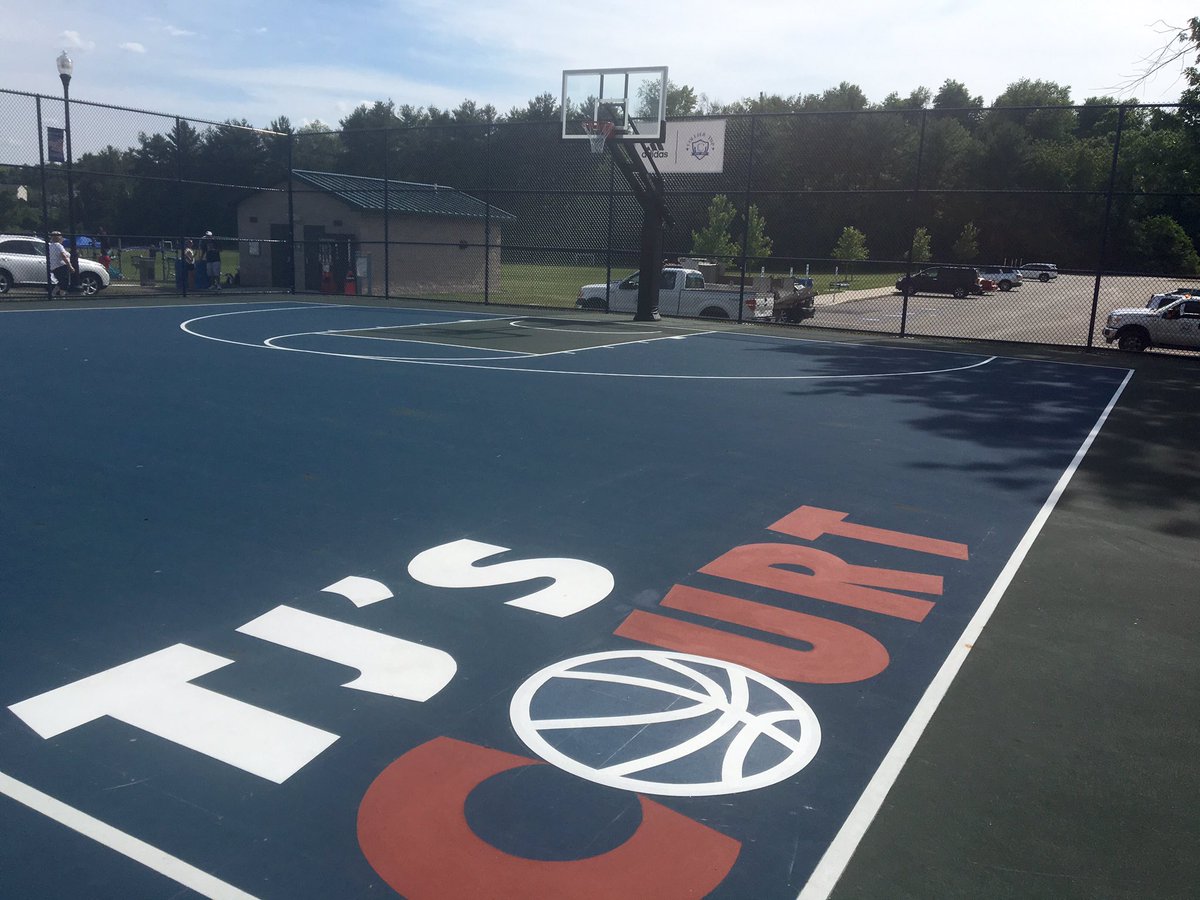 BobBrownPGH's tweet image. Great day in Collier today with the parks hoop court being named TJ's Court. #Sixers #BearDown #CVColts #Dedication