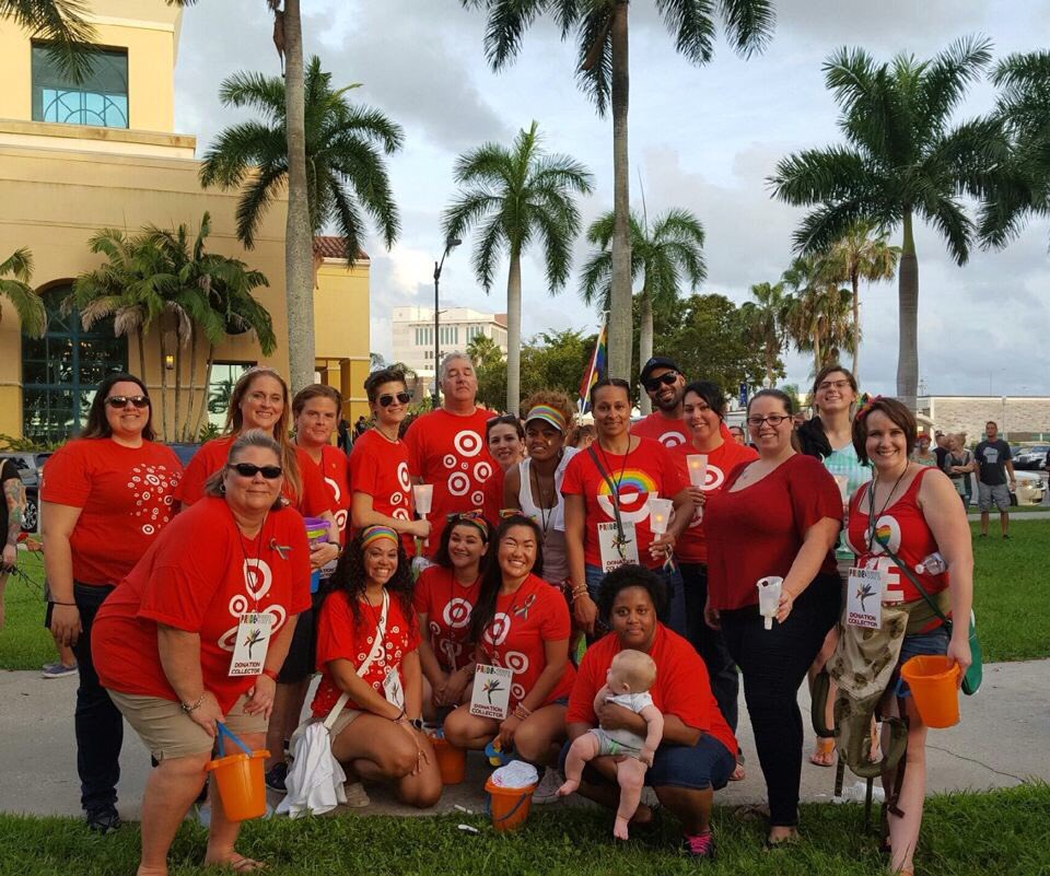 EpperlyLaura's tweet photo. Super proud of D320 tonight honoring #OneOrlando @FricaSay @krobertson0616 @sara_stjean @320Reed @KristelWillia13 https://t.co/ObEX6G8IW3