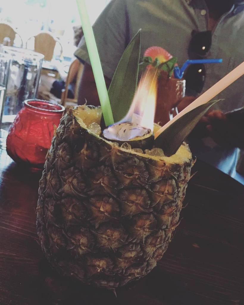 bysarahrae's tweet photo. "full of pineapple and secrets" #drinksdc #tikidrinks #pineappleofhospitality https://t.co/xzyVUyodDF https://t.co/TGuvtTryQI