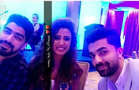 khawla400's tweet photo. @Mina_Atta_ @Doaa_ElSebaii
الحلوين بزيادة من سحور تويتر 💖💖💖
مينا و دعاء و عباس
#minaattakingdoom https://t.co/gaBiF92ZtZ