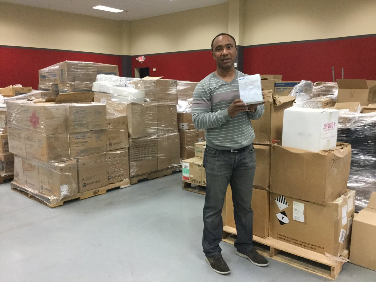 fun_melvinmora's tweet photo. Próximamente llegada a Venezuela Insumos Médicos para donación... https://t.co/xcCSqzTIdJ