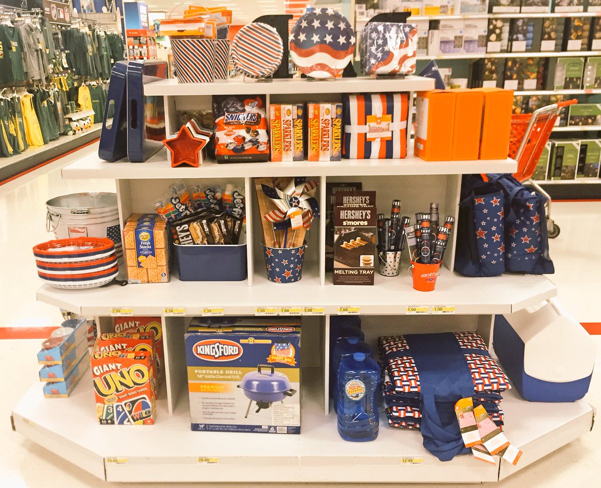 T-1405 is ready for Father's Day &amp; the 4th of July! <a href="/JL_Ore/">Jeremy Lundberg</a> @missdaxon <a href="/KRoseTGT/">kevin rose</a>  #TargetStyle #americana #DadsDay