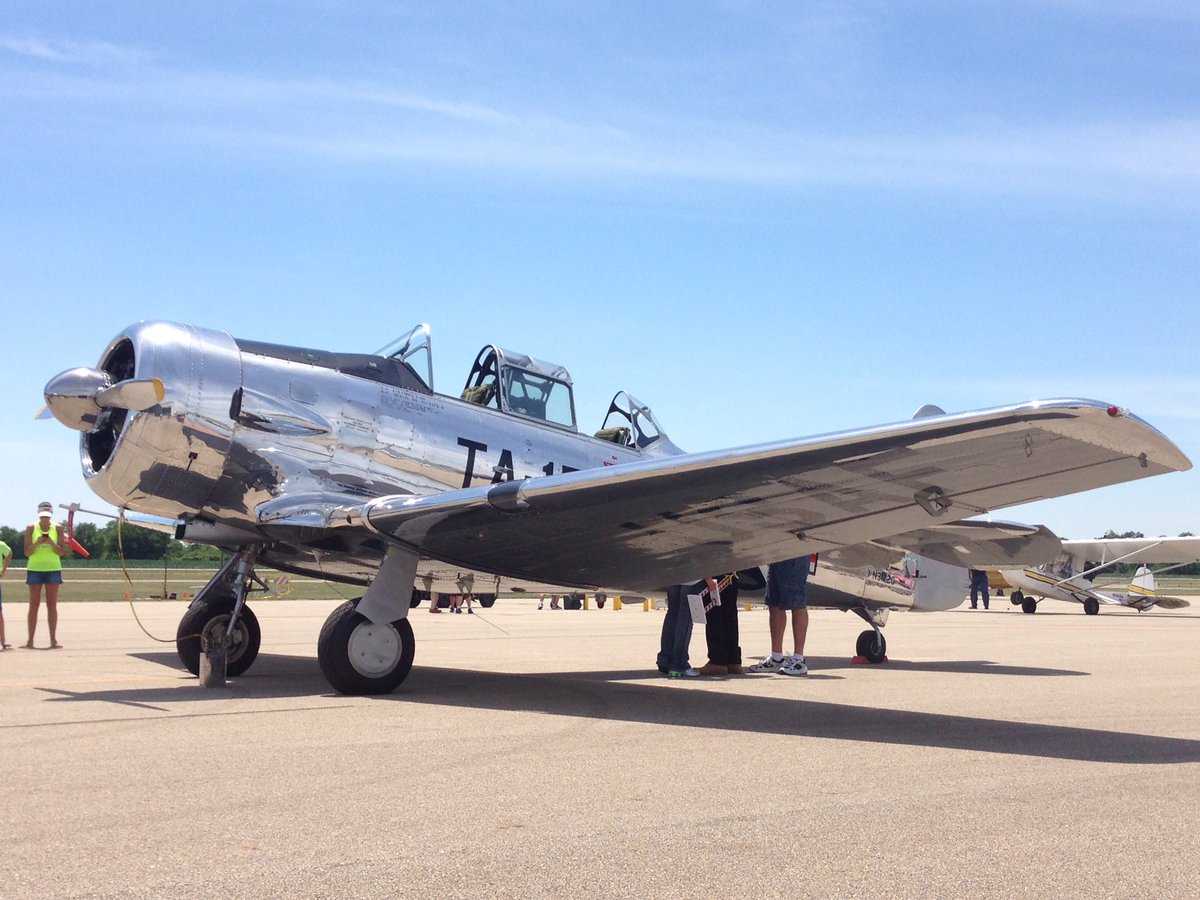 Been a fan of #airshows since I was a young kid. My dad first retired from working at #Lockheed