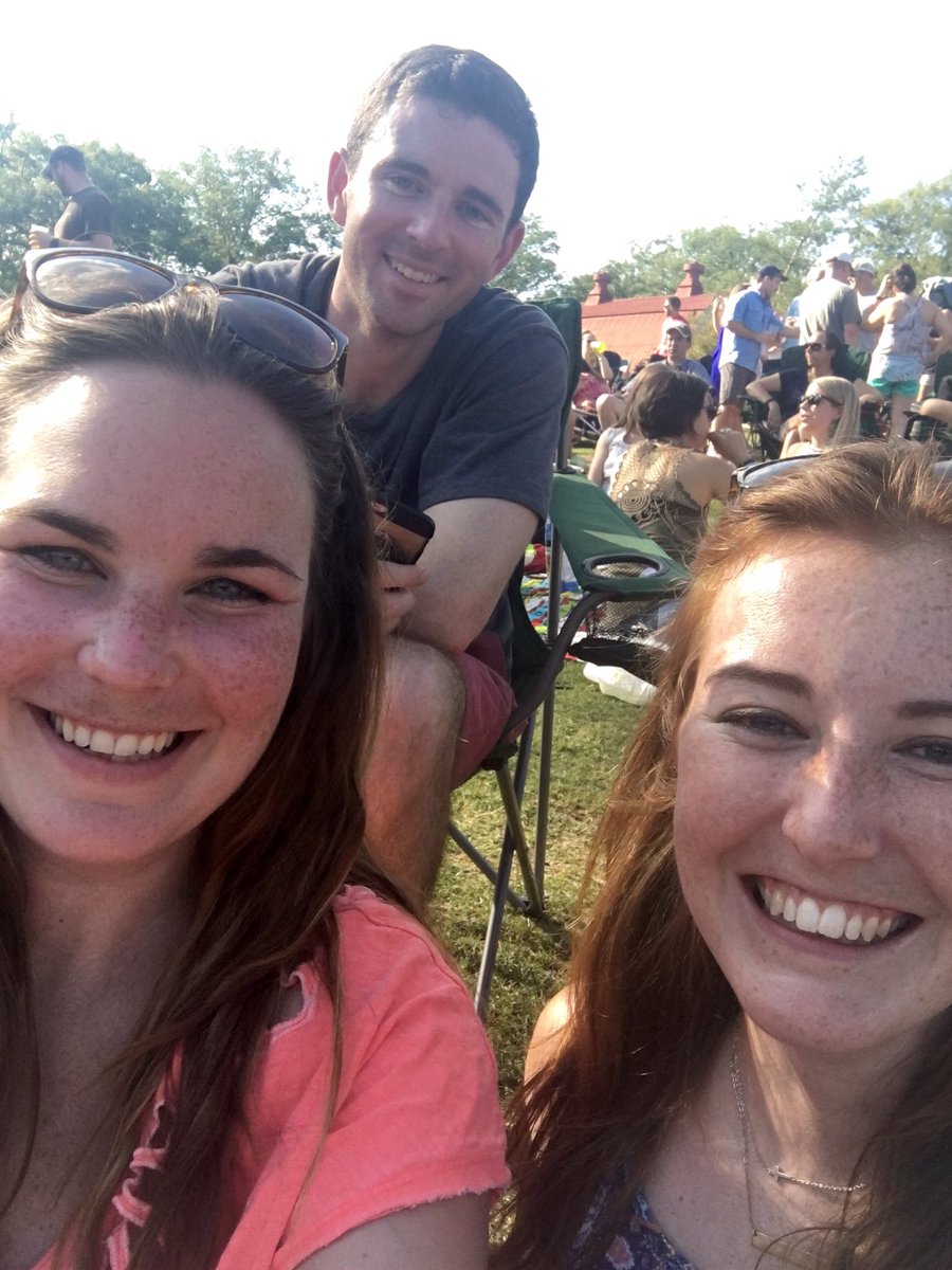 b_black94's tweet photo. You can't sit with us (or near us) #thirdwheel #ChrisJasonMPP #merriweatherpostpavilion https://t.co/6bVRK61ZUP