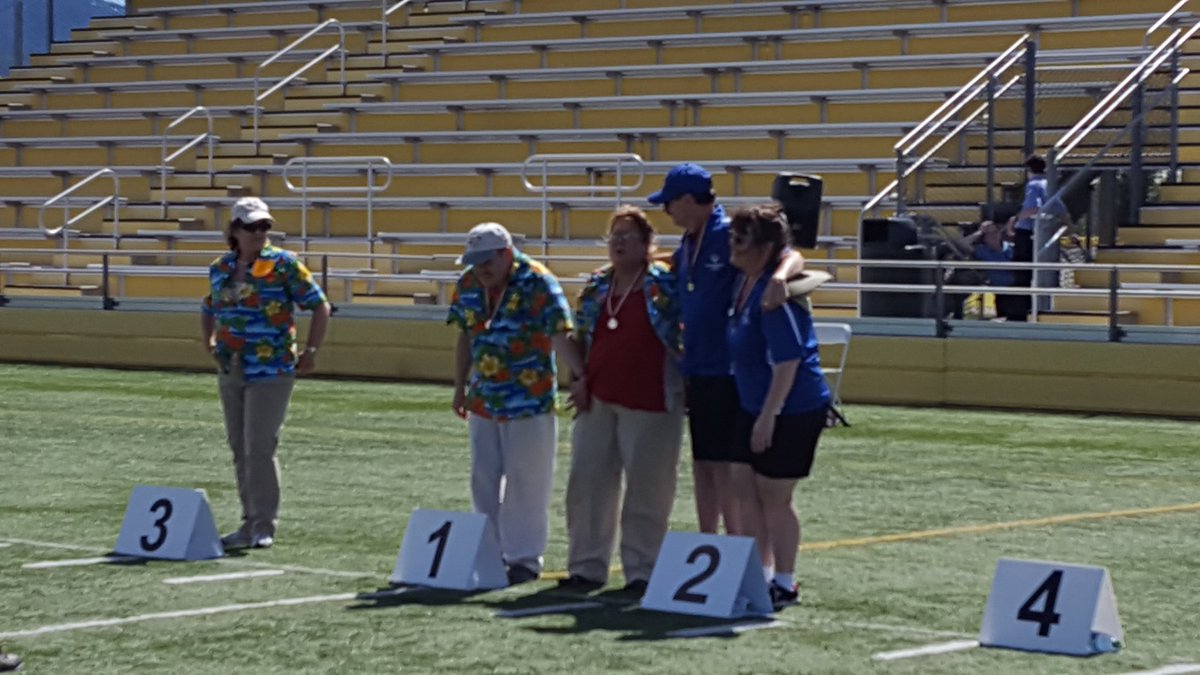 BenBarnesOregon's tweet photo. Great day: @NCElec Medford supporting Southern Oregon @specialolympics athletes at the regional Bocce competition. https://t.co/m2vmK0xCTN