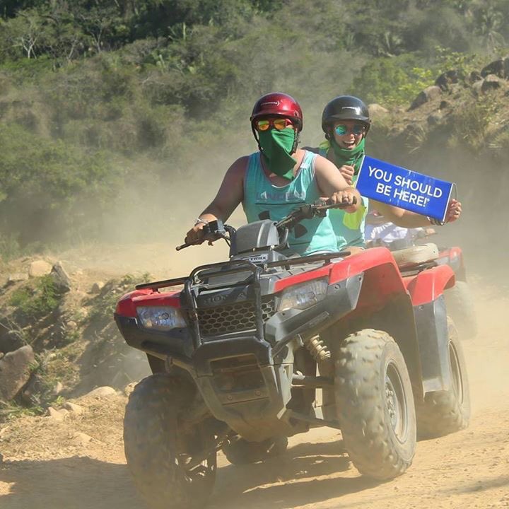 kelseylanelle's tweet photo. #ysbh #puertovallarta #canopyriver #dreamtrippin #makealivingliving https://t.co/5eNLWog2fB