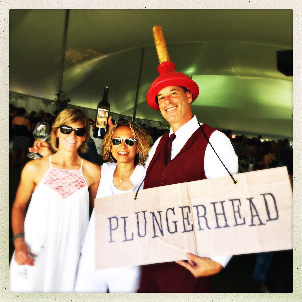 DestinationFood's tweet photo. Another epic @btvwinefoodfest ... 3 years in a row &amp; it keeps getting better. (But we do kids kids the oysters.) https://t.co/onUCqeRldw