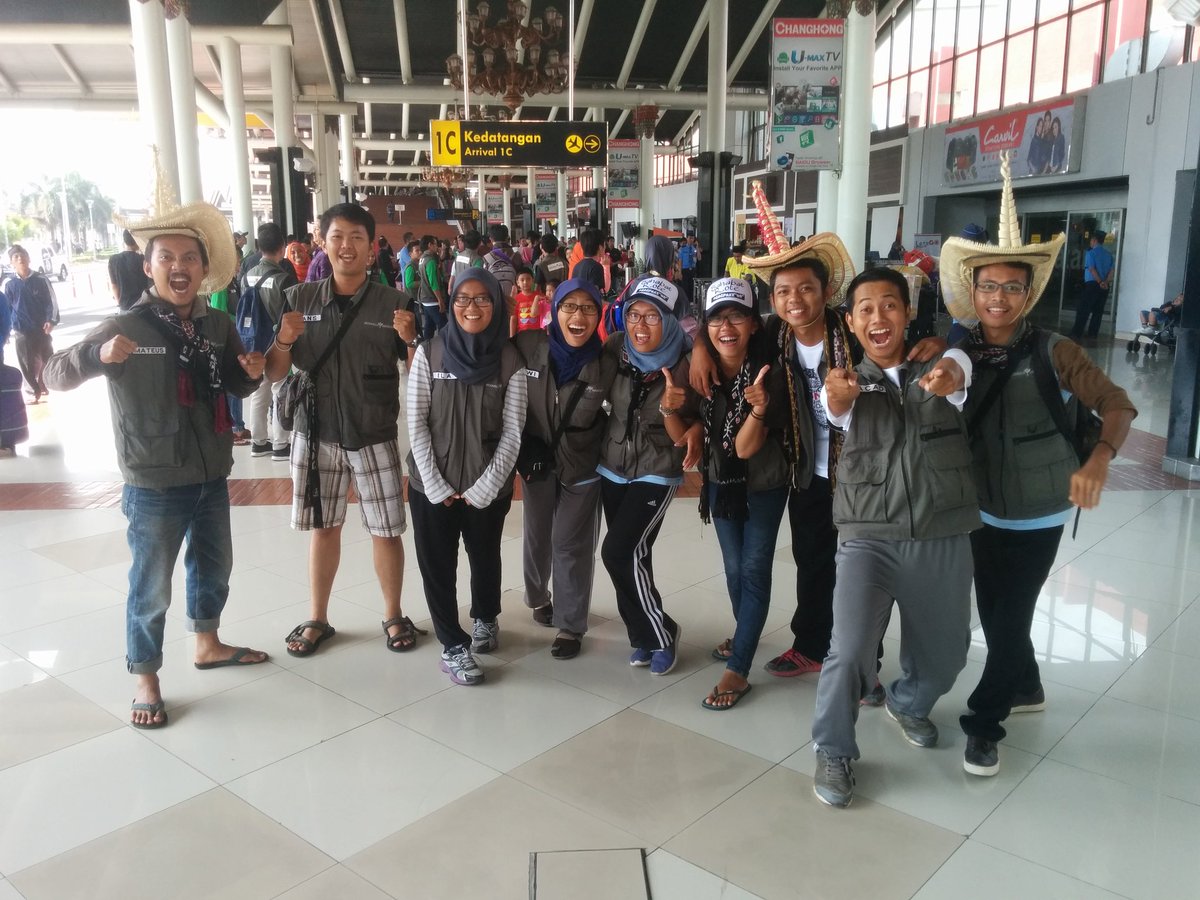 Ind_Mengajar's tweet photo. Selamat datang @PengajarMuda X Rote Ndao! #PMXPulang https://t.co/bxze7cfzpz
