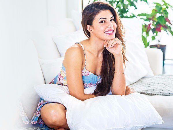 devika830's tweet photo. Love my love @Asli_Jacqueline 😍😍 finally she's judging #JhalakDikhLaJa9 wohoo❗❗ https://t.co/g9OjZm7eQ6