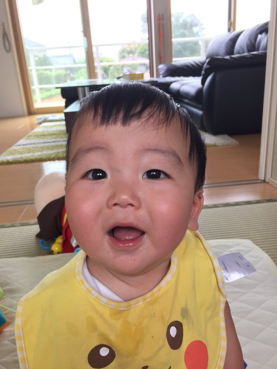 石塚弘樹 顔パンパン 笑