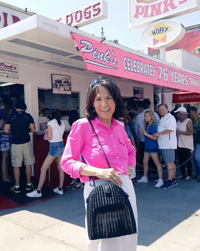 pinkshotdogs's tweet photo. #GloriaPink's Asia trip started w/ #PinksManila & ended n Tokyo w/a @ritanazareno. @Spotdotph @chuvaness @pattigrand https://t.co/ZgbOha5Veu