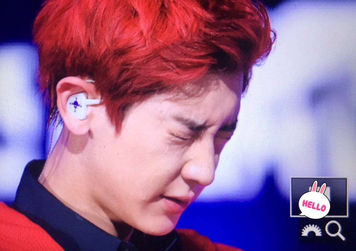 baekyeolangst's tweet photo. my baby my baby my baby im not gonna let anyone hurt u ok my precious baby u deserve the world https://t.co/Uo86v5htwy