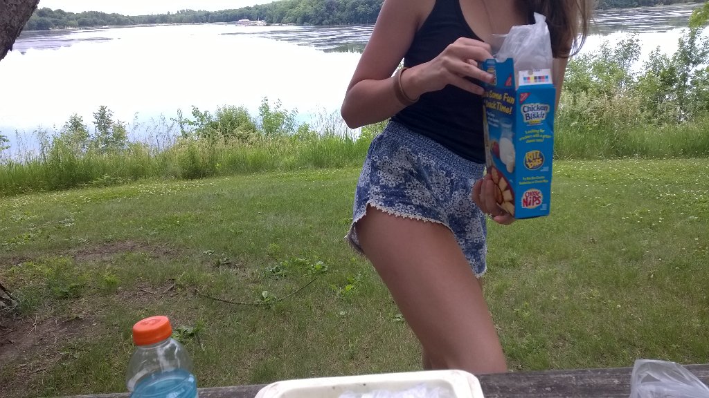 DeMyCo_'s tweet photo. Is she enjoying the view or opening a box of Chicken in a Biskut? #dingus @shelnico https://t.co/NEpxrHf6UI