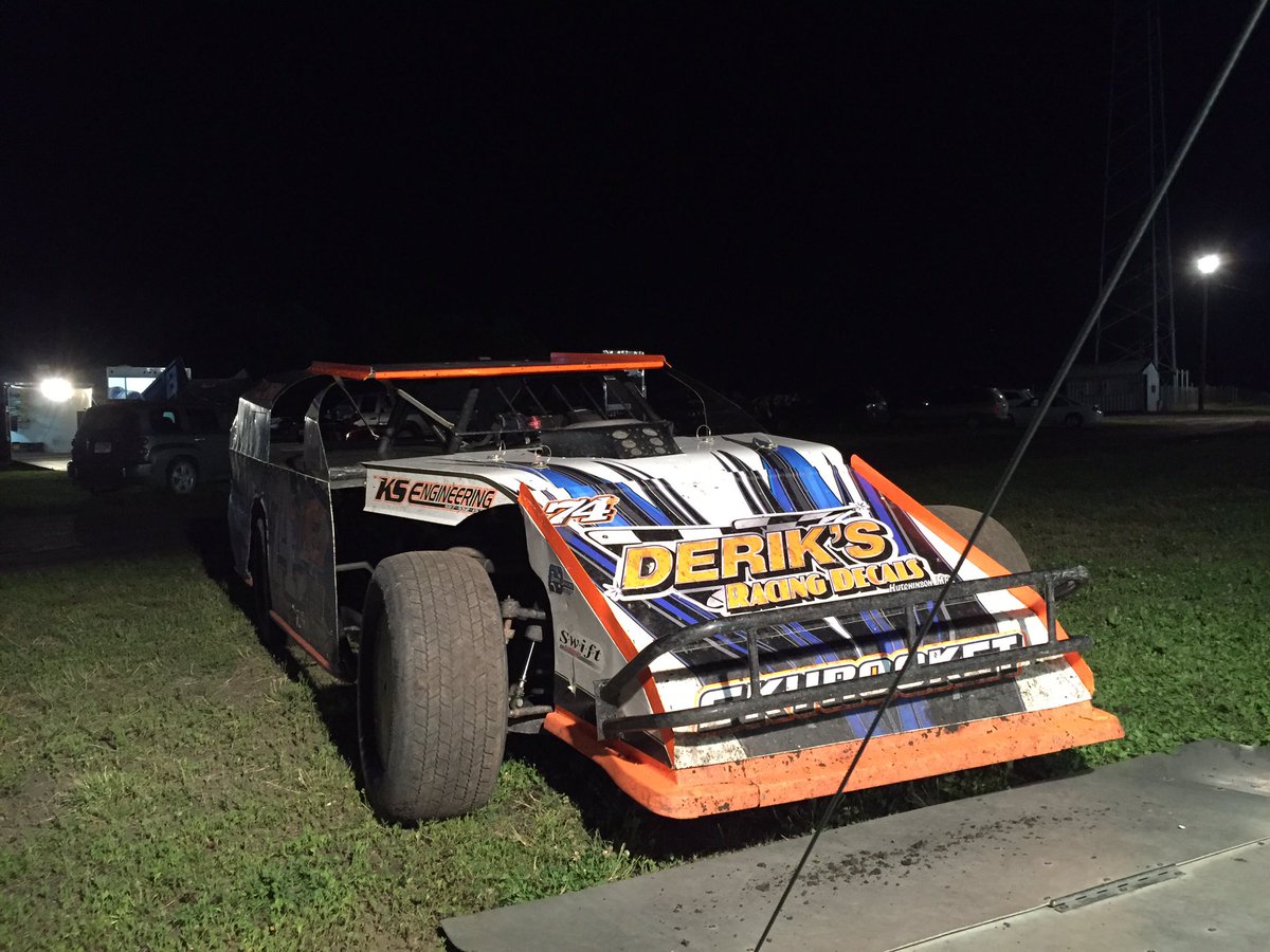 Lojo74's tweet photo. Started 10th and got the win!!!🏁🏁 https://t.co/0YK0Px40It