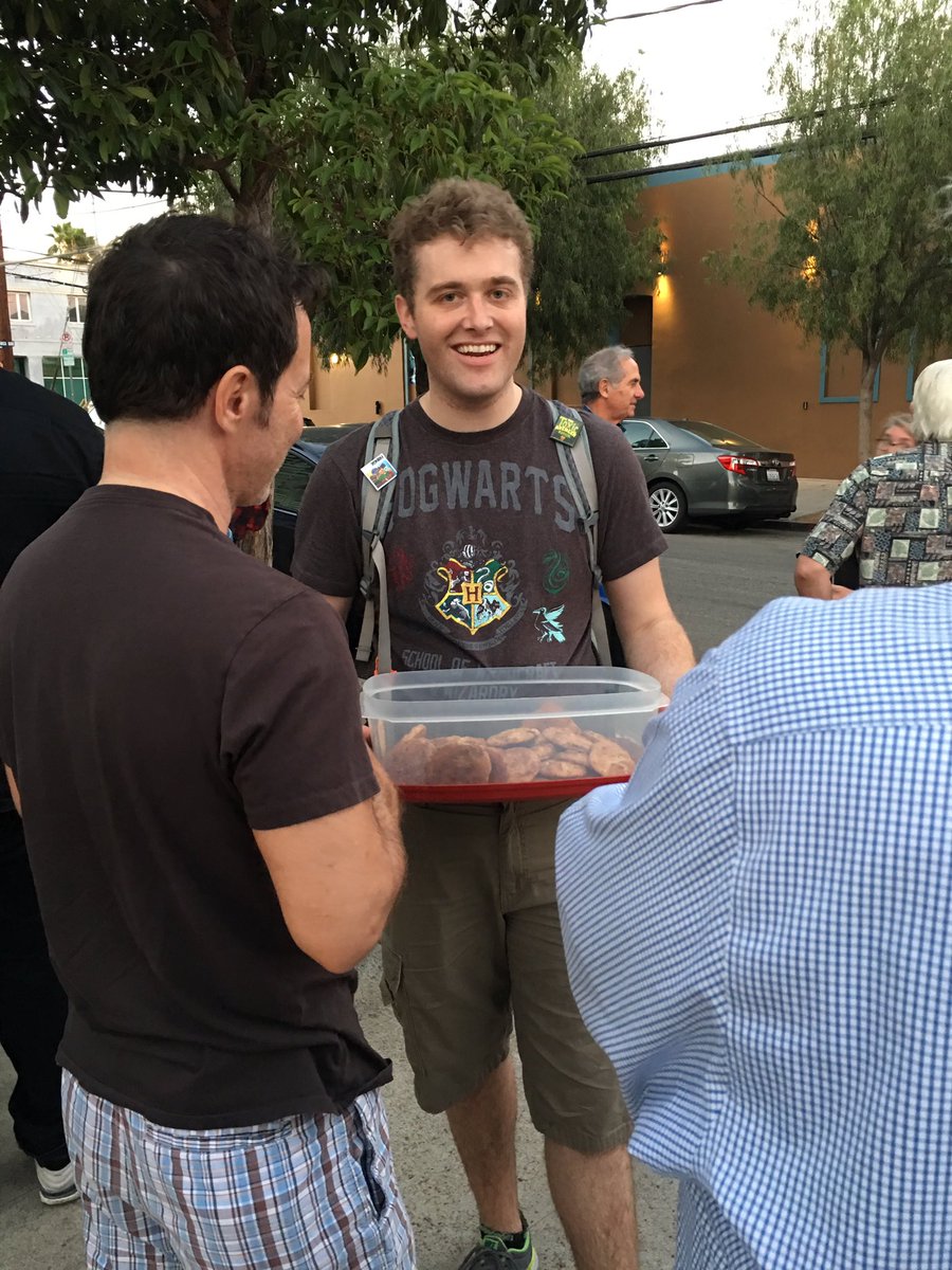 GoodPeopleTC's tweet photo. After-show snicker doodles to share. Thanks Melvin! #hff16 #LAThtr #ToxicAvenger https://t.co/mDrQO37CSz