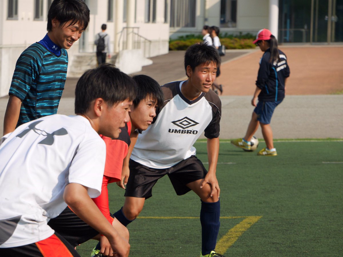 日本航空高等学校石川サッカー部 در توییتر 昨日の練習風景です 今週は試合がないので 昨日今日と暑い日が続いておりますが必死にトレーニングに励んでいます Jaaishikawafc 日本航空石川