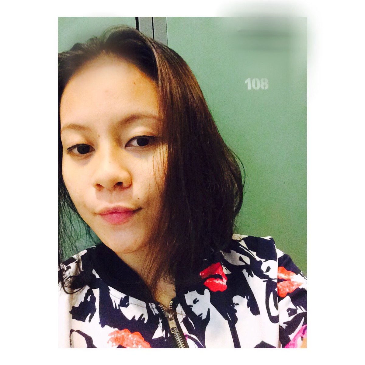 viany_cute's tweet photo. This is not my real hair 😁 https://t.co/OsSECVSUgS
