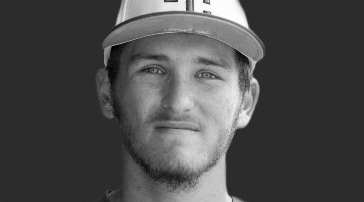 Sun_Preps's tweet photo. SPRING ALL-AREA 2016:
Port Charlotte's Matt LePoint named baseball player of the year https://t.co/vp4q0DJ2jQ https://t.co/sPcdY7T3Bq