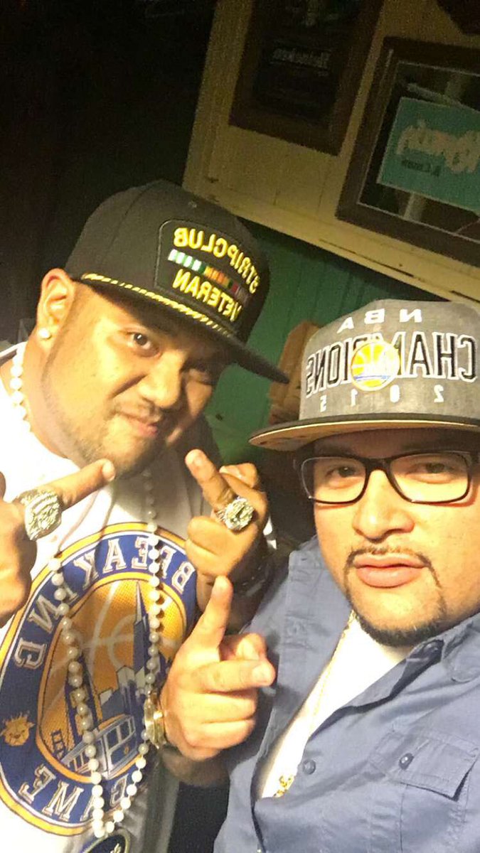 LouieNavaja's tweet photo. #champions #thecompas #citylife #bayarea #SanFrancisco #sanfran https://t.co/1et7YYpu8D