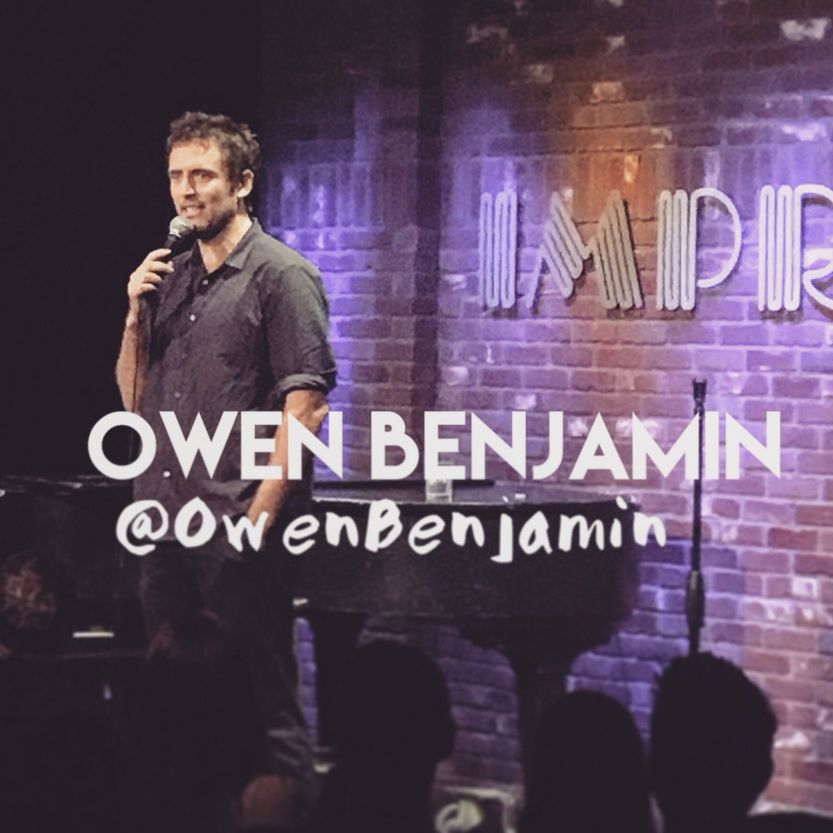 HollywoodImprov's tweet image. Closing out our show on the main stage, it&apos;s @OwenBenjamin killing it tonight!🎙#improv