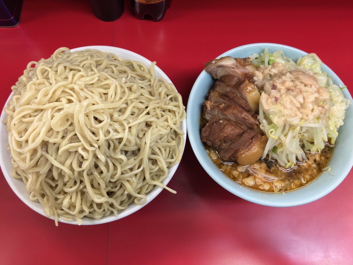 麺トリーヴォ Sur Twitter ラーメン二郎 中山駅前店 大ラーメン豚入り つけ麺 麺増し 野菜マシマシ アブラ ニンニク少し 夏限定麺が始まりました 豚 小生が知ってる中山じゃない 麺 小生が知ってる中山じゃない 死にかけました ラーメン二郎 中山二郎 麺トリーヴォ Sur Twitter ラーメン二郎 中山駅前店 大ラーメン豚入り つけ麺 麺増し 野菜マシマシ アブラ ニンニク少し 夏限定麺が始まりました 豚 小生が知ってる中山じゃない 麺 小生が知ってる中山じゃない 死にかけました ラーメン二郎 中山二郎