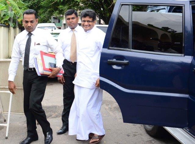 SLPolitico's tweet photo. UPFA MP @UPGammanpila was remanded till July 01 by the Fort magistrate #ParliamentSL #SLpolitico  #Slpoliticians https://t.co/AHsIUwURTW