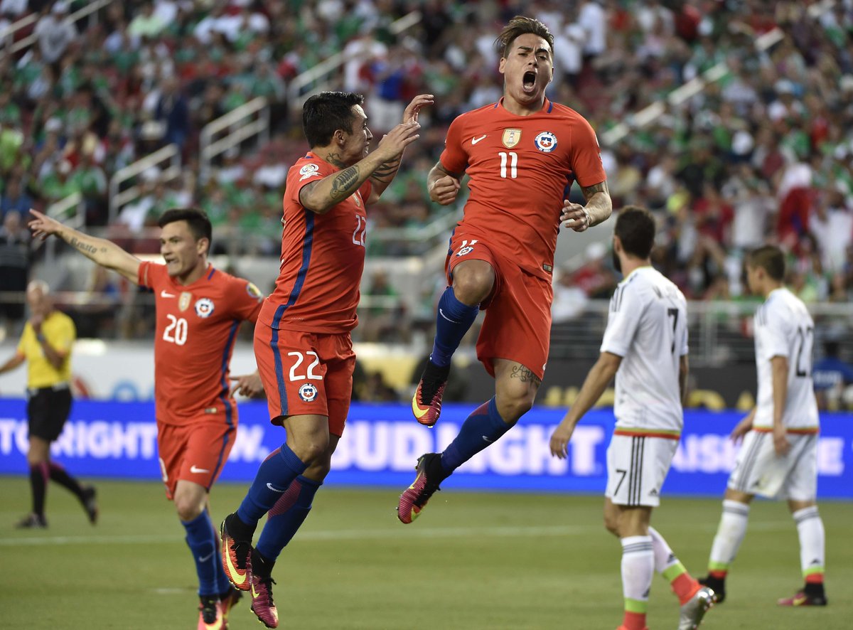 tsghoffenheim's tweet photo. VIER Tore. VIER Mal Jubel. Eduardo #Vargas schießt @LaRoja ins Halbfinale der @CA2016. 7:0 gegen MEX. Wahnsinn! #tsg https://t.co/hDmG1nb8fA