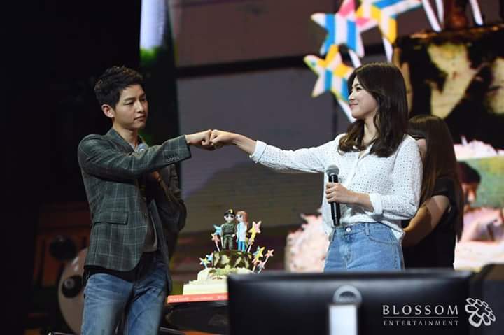 namoniiez's tweet photo. ความซงซงนี้♡ #SongSongCouple https://t.co/iWOHHECAGH