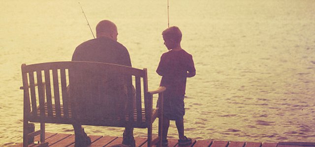 pewresearch's tweet photo. For #FathersDay: 6 facts about American fathers https://t.co/b9rsTs3VbM https://t.co/cQBuV7MIbF
