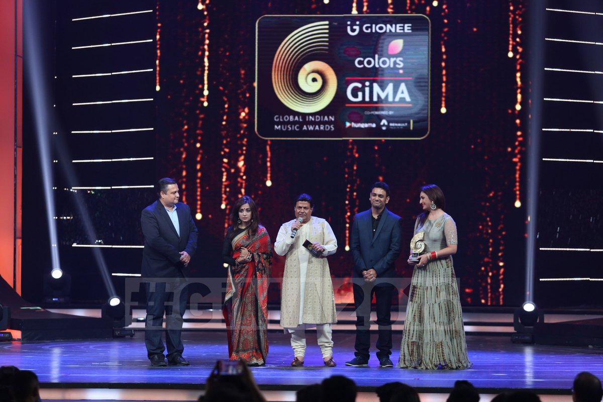 GIMA's tweet photo. "Krishna SudhaRas" by Om Voices wins the Best Devotional Album at #GiMA2016 https://t.co/p9wo7eyJ3t