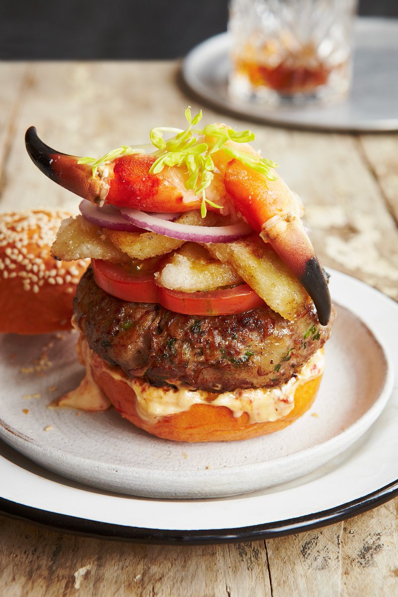 'Nitty-gritty Paprika Burger' #natural #coloured #flavoured #buns
#paprika