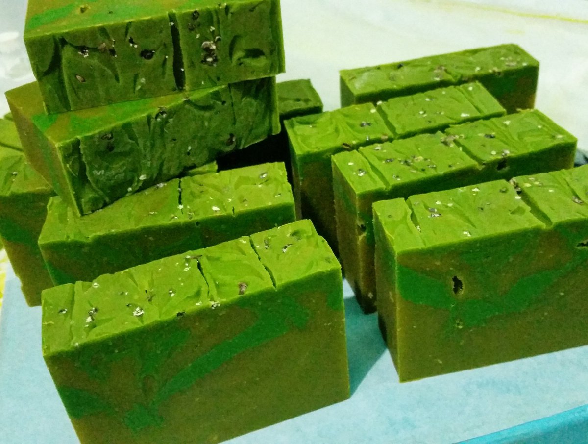 TerraBrasilSoap's tweet image. Terra Brasil Saboaria Artesanal Natural. 
IG @terrabrasilsaboaria.  #saboariaartesanal #saboarianatural