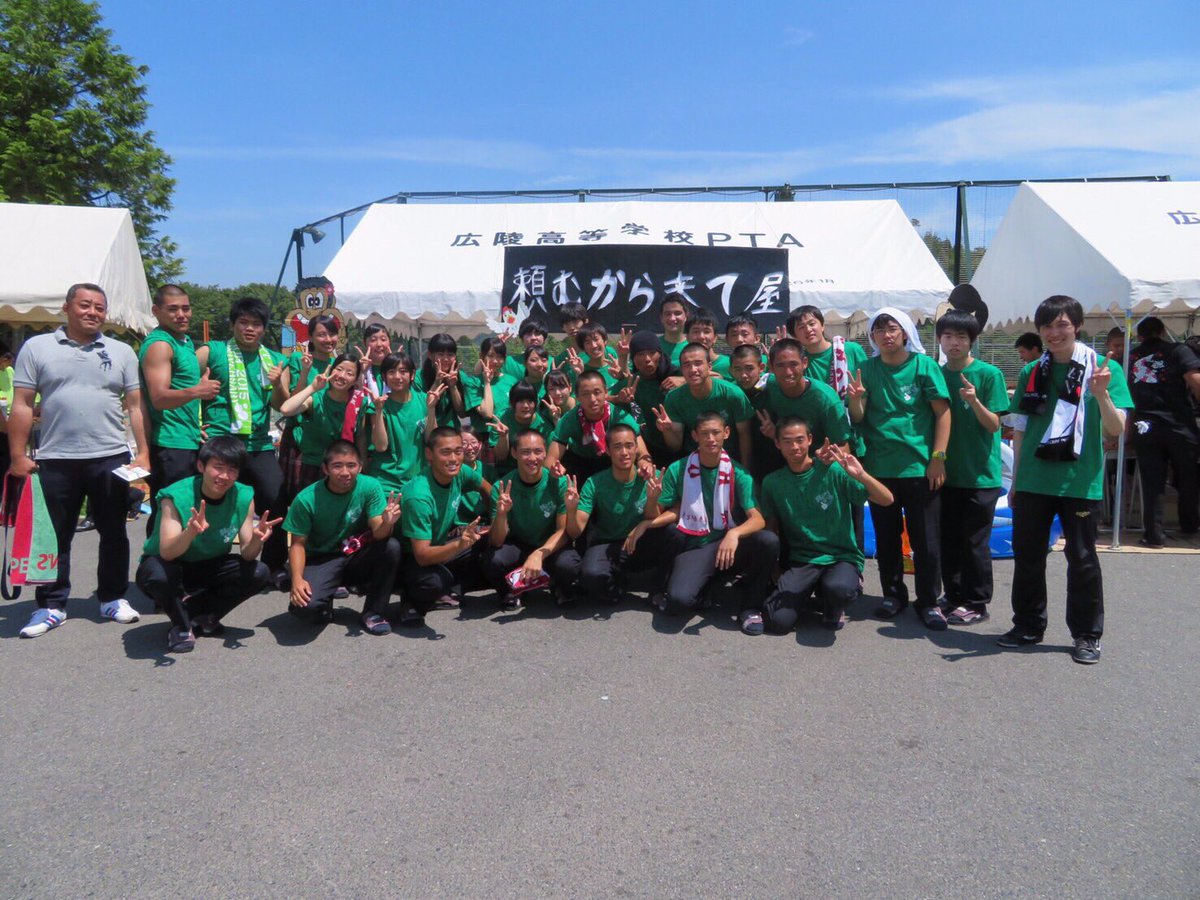 kjtldhf's tweet photo. 最後の文化祭！✨

メッセージ書いてくれた人
写真撮ってくれた人
お店に来てくれた人ありがと！😚
みんなおつかれ！ https://t.co/XjGRYzwZ00