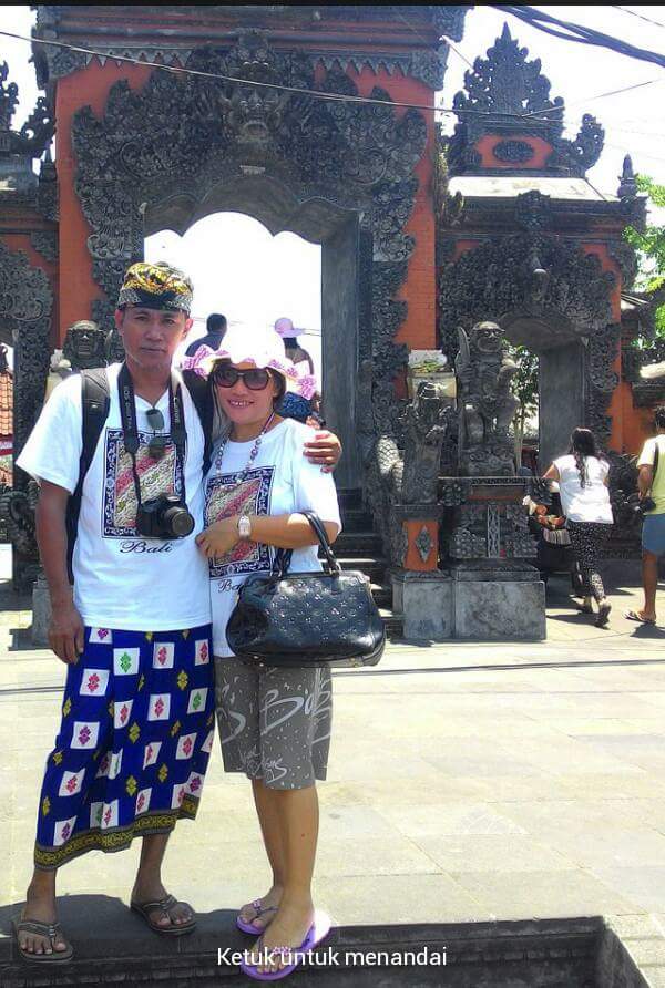 AbnerManiku's tweet photo. Saya menggunakan "ShareCloud",
 Unduh dari  https://t.co/XdjKUejVs8
Saat di Tanah Lot. https://t.co/UHqe6XcIgJ