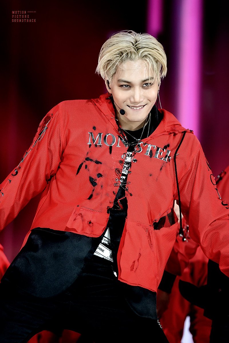 exokai_kr's tweet image. 160618 K-POP SUPER CONCERT MOSTER 40PIC UP! 
bit.ly/24YHmHz exokai.kr #Monster3rdWin