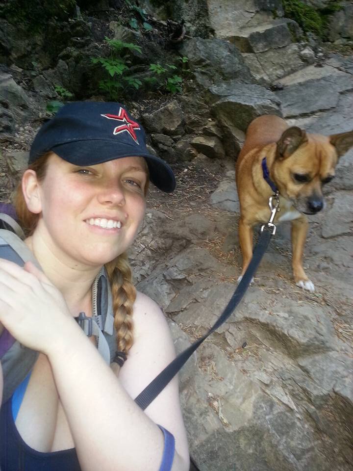 littledivarescu's tweet photo. Chewie and his Mom💙 #freethechi #savethechi #divadogs #carsonsheltersurvivor #chi https://t.co/t143xsmW57