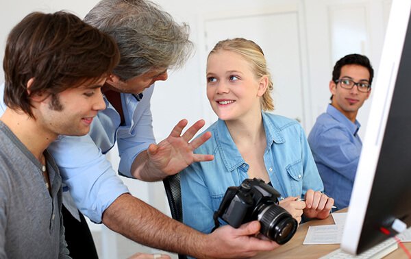 Want to get more out of your DSLR camera?  Discover Photography at Westland Place Studios  bit.ly/28OdoKR