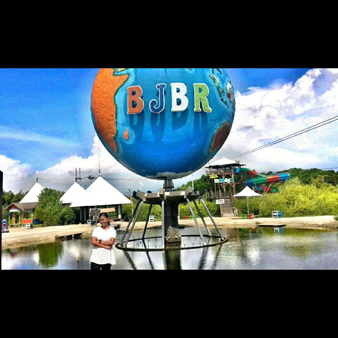 PrillSi's tweet photo. BeeJayBakauResort😂🔫 https://t.co/nUmVVJWy6s