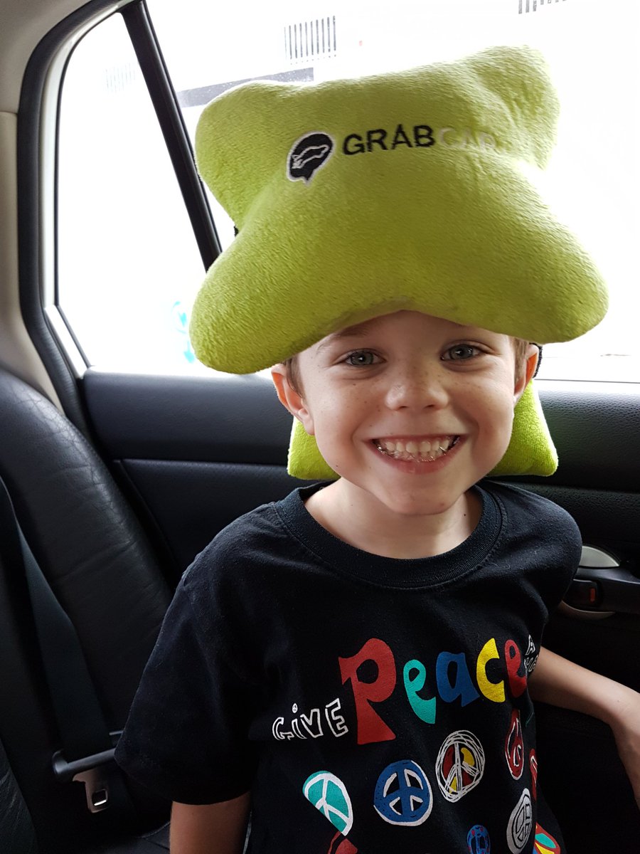 Toasterkid's tweet photo. #GrabCar  latest advertising https://t.co/cNF1MDmIB0