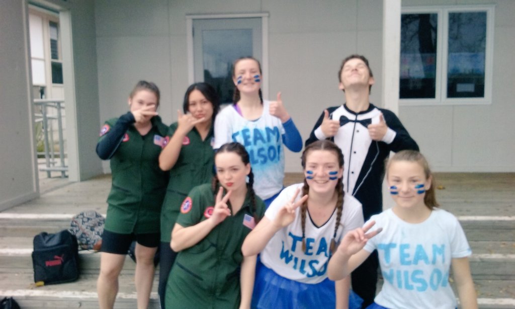 imhungrynom's tweet photo. Had a fun day doing the 5km mud run with these awesome people! 🏃😄 #mudrun2016 #teamwilson https://t.co/adDCkoCEHf