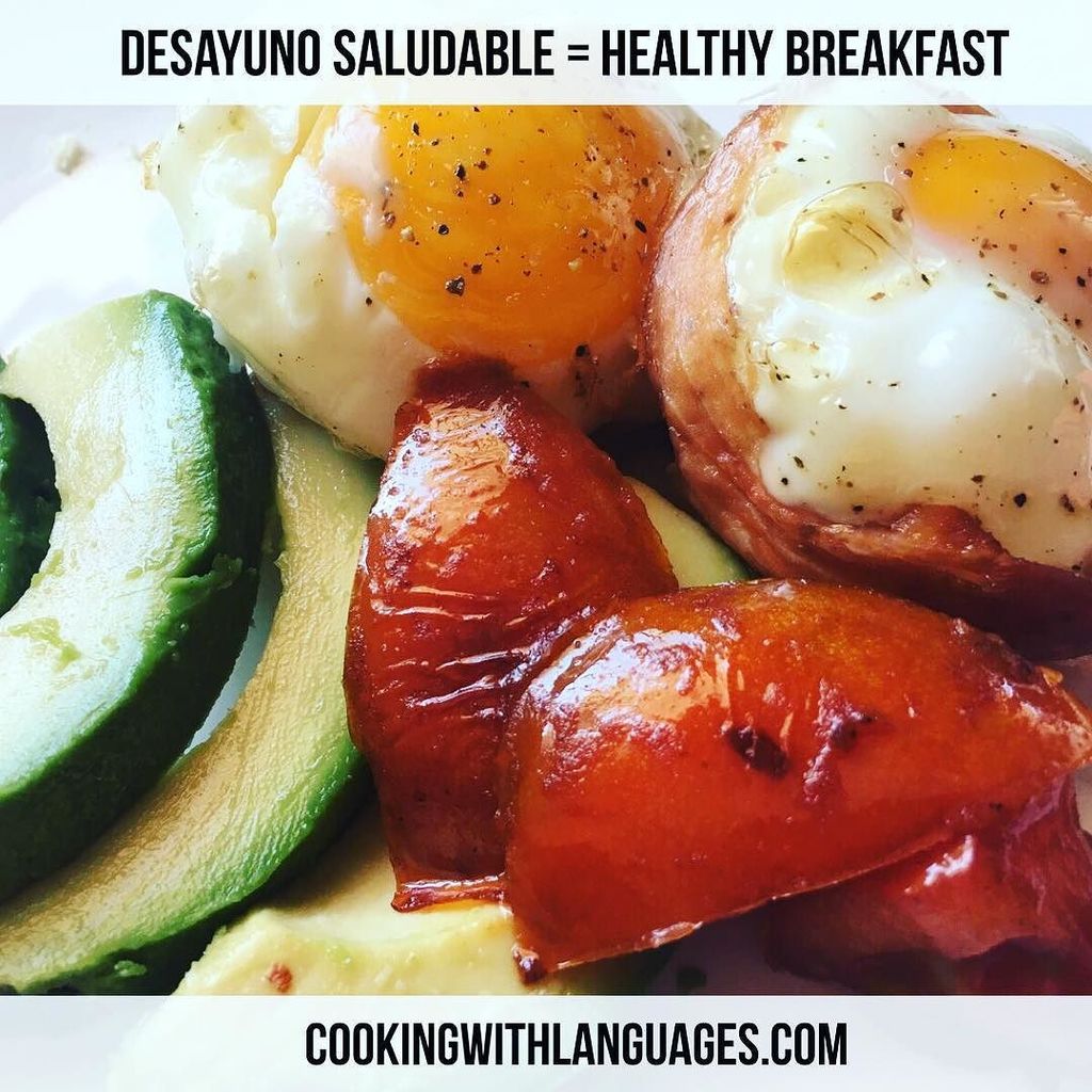CookLanguage's tweet image. A simple but scrummy desayuno saludable for a lazy Sunday morning ... We make #languagelea… ift.tt/1Ui2Cbm