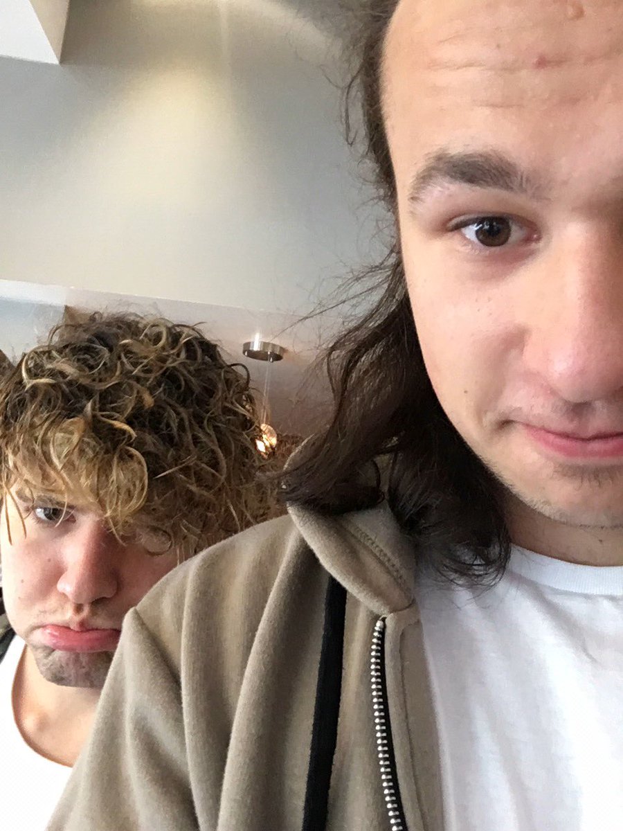 ownthelight's tweet photo. He is okay everyone 😌🙌🏼 #feelbetterjc https://t.co/huhYb2bmOC