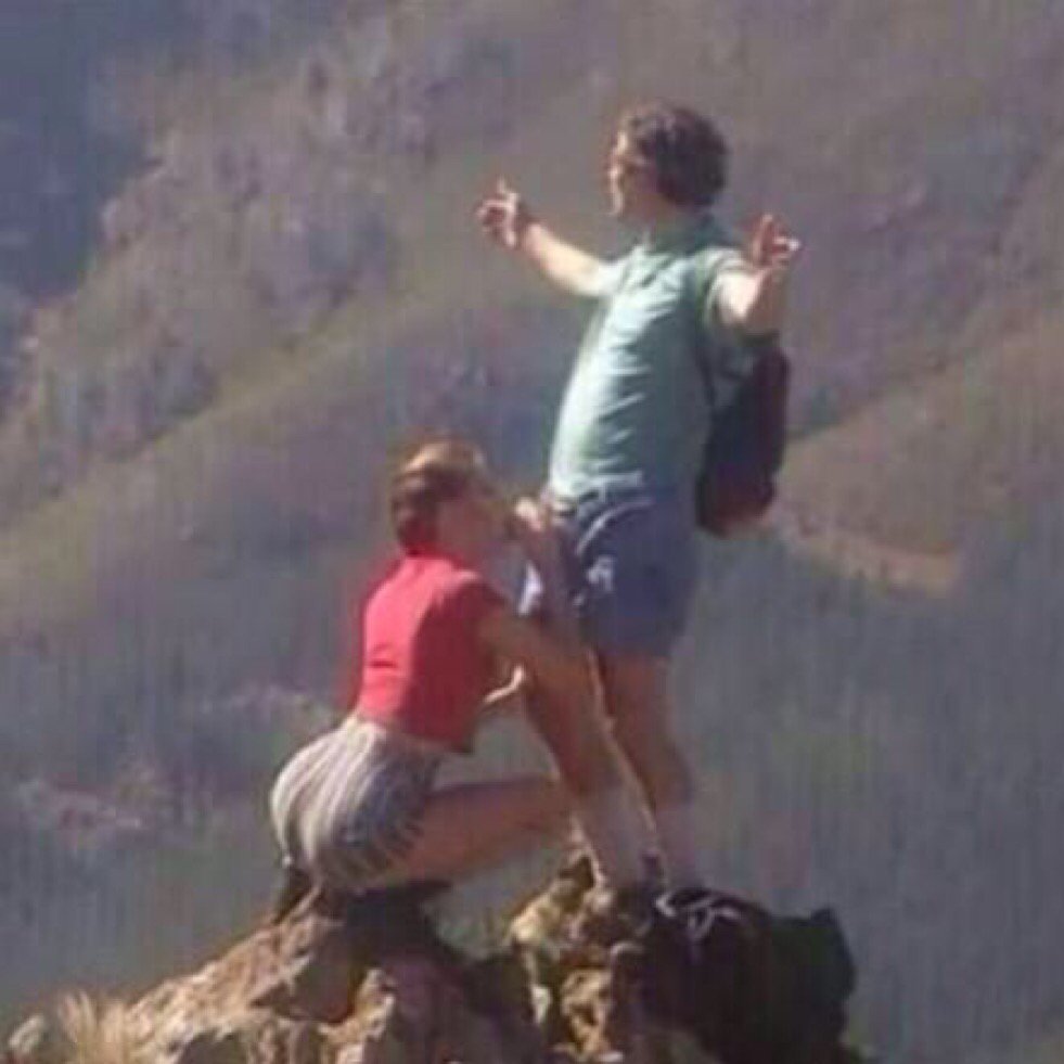 CauseWereGuys's tweet photo. If this isn't a relationship goal then idk what is https://t.co/22IQR9H2l3