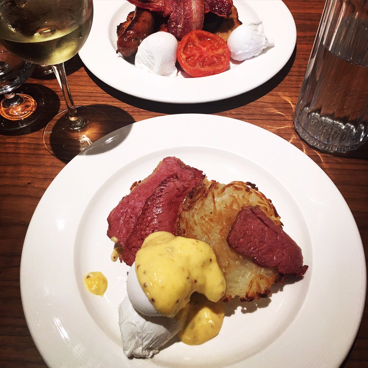 LaspergeBleue's tweet photo. Amazing #food @BlixenLondon. En lire plus ici https://t.co/rY45pSFzi1 #foodie #foodporn https://t.co/9EizoIIVsM