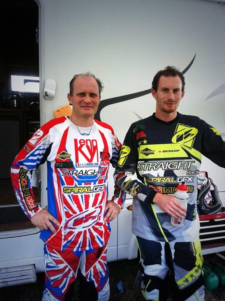 Daryl Hall tweet media